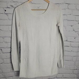 Liz Lange Maternity White Longsleeve Sweater